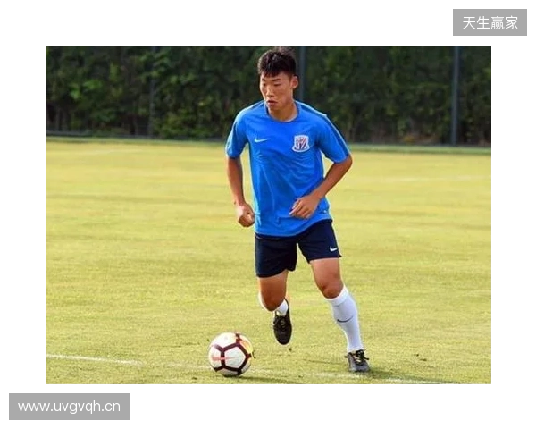 朱辰杰:自己在国家队算中生代球员,希望分享一些经验给年轻球员